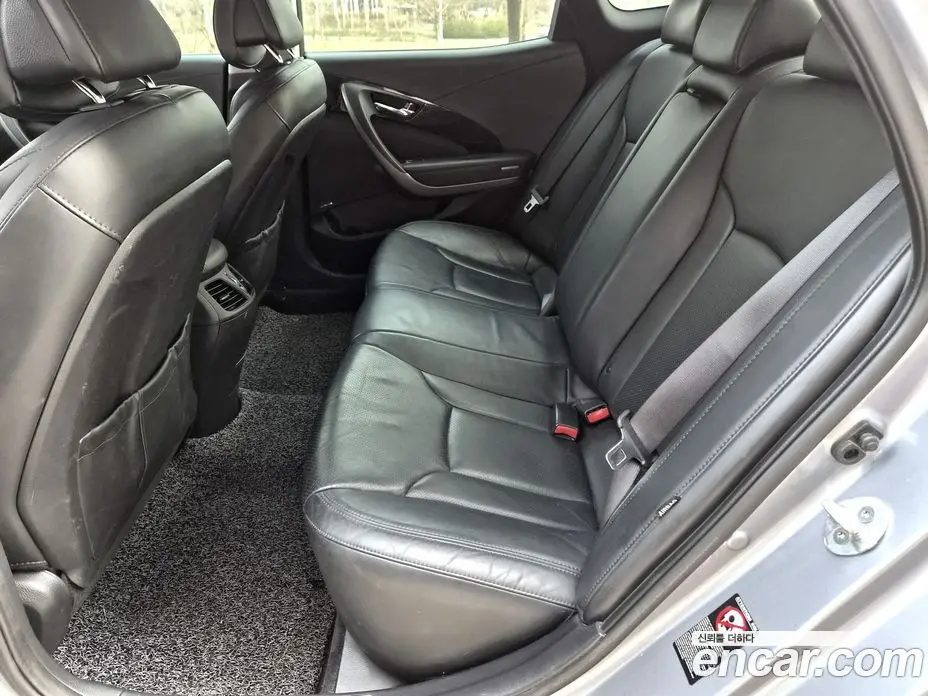 Hyundai Grandeur 2016 2.4 автомат (гидро), фото 10 Hyundai Grandeur 2016 2.4 автомат (гидро), фото 10