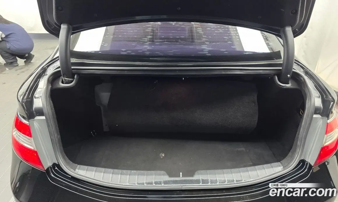 Hyundai Grandeur 2016 3.0 автомат (гидро), фото 20