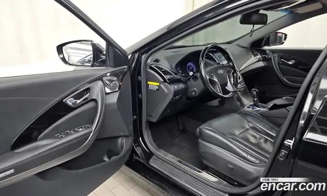 Hyundai Grandeur 2016 3.0 автомат (гидро), миниатюра 10
