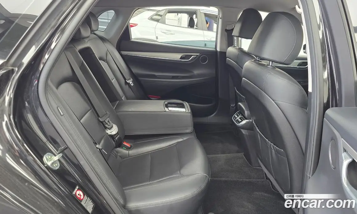 Hyundai Grandeur 2020 3.0 автомат (гидро), фото 17