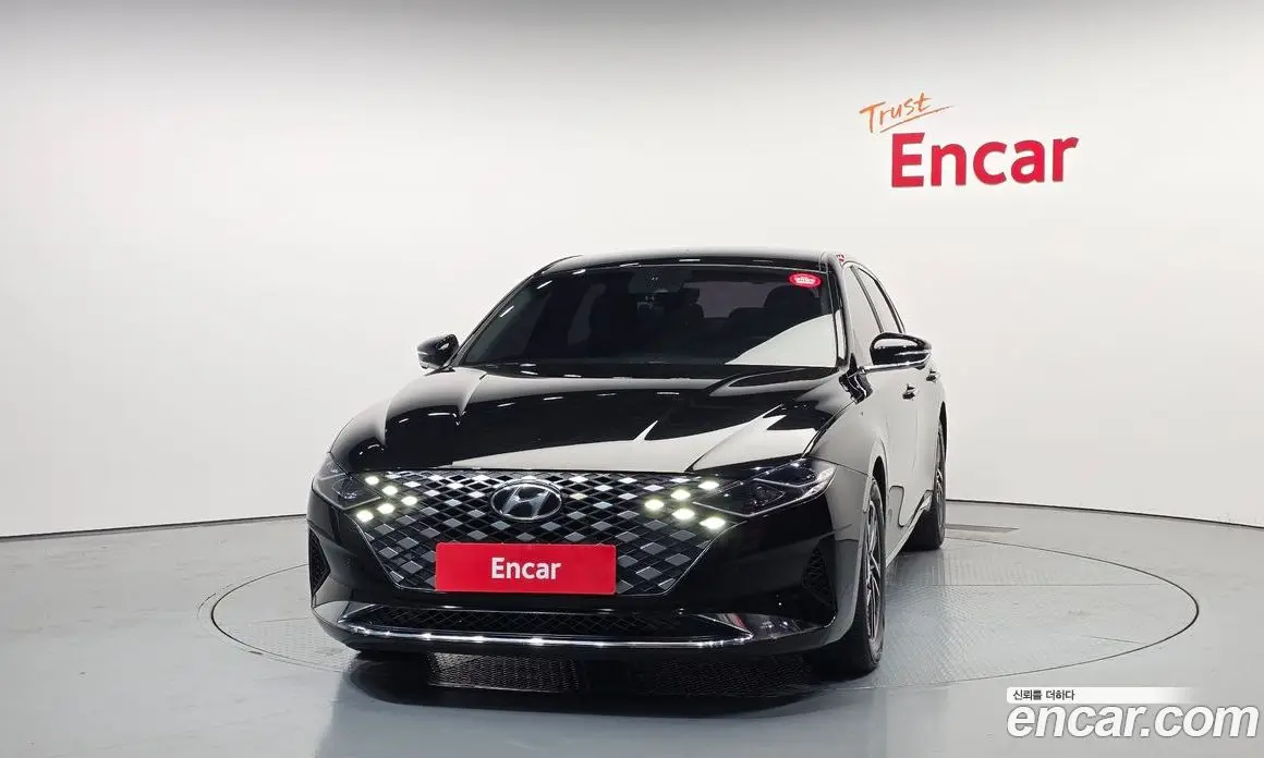 Hyundai Grandeur 2020 2.5 автомат (гидро), фото 3 Hyundai Grandeur 2020 2.5 автомат (гидро), фото 3