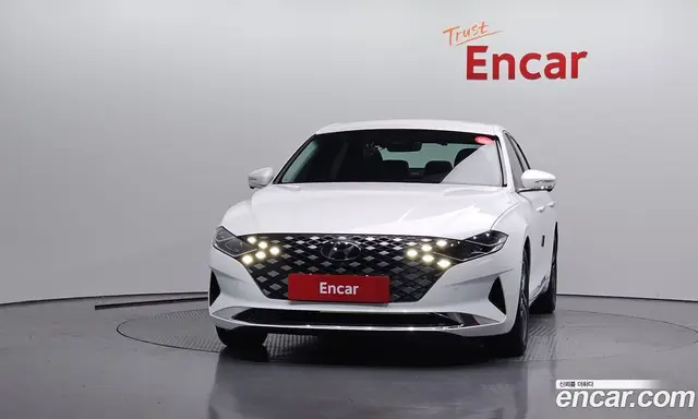 Hyundai Grandeur 2020 2.5 автомат (гидро), миниатюра 3