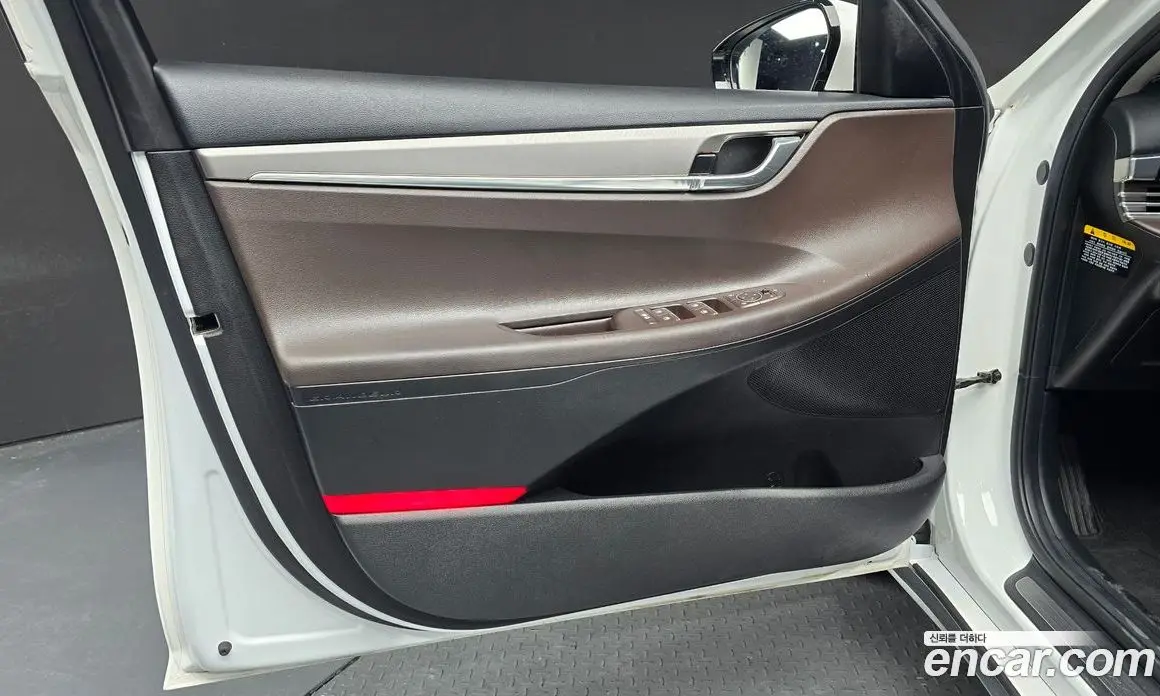 Hyundai Grandeur 2020 2.5 автомат (гидро), фото 13