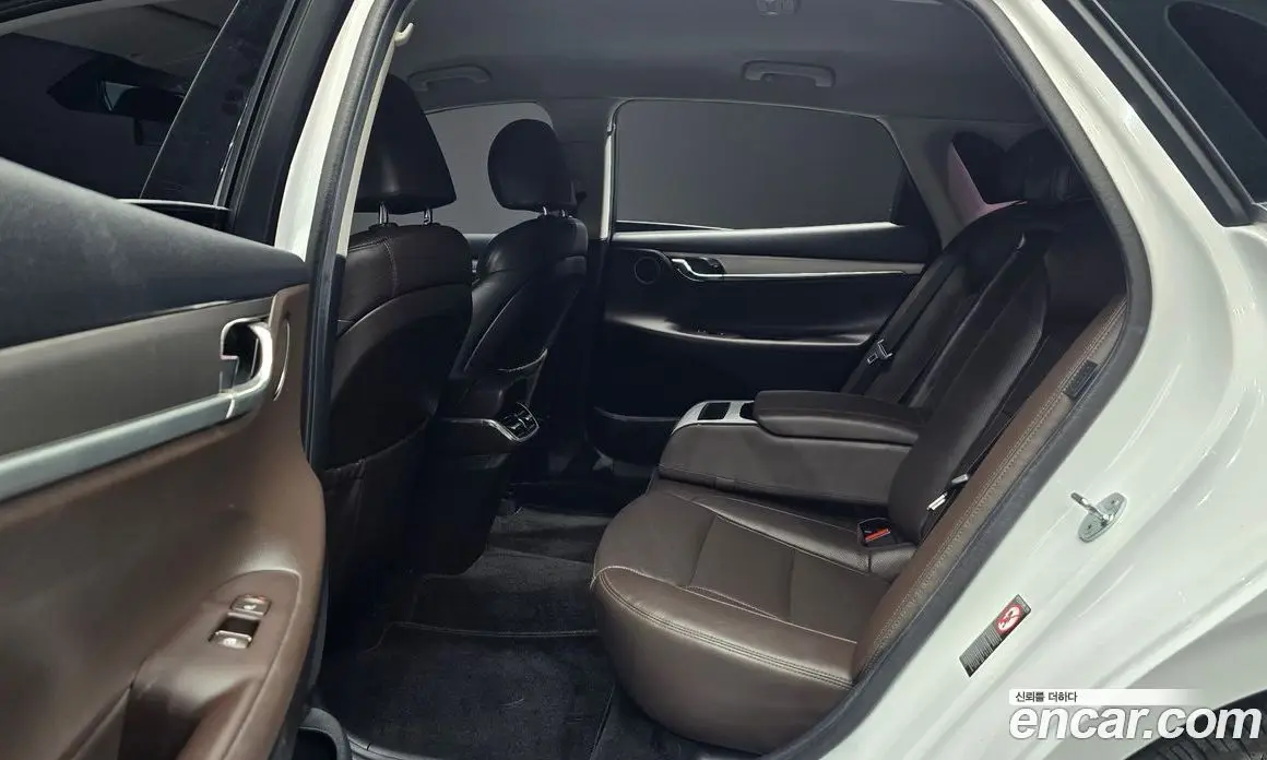 Hyundai Grandeur 2020 2.5 автомат (гидро), фото 17