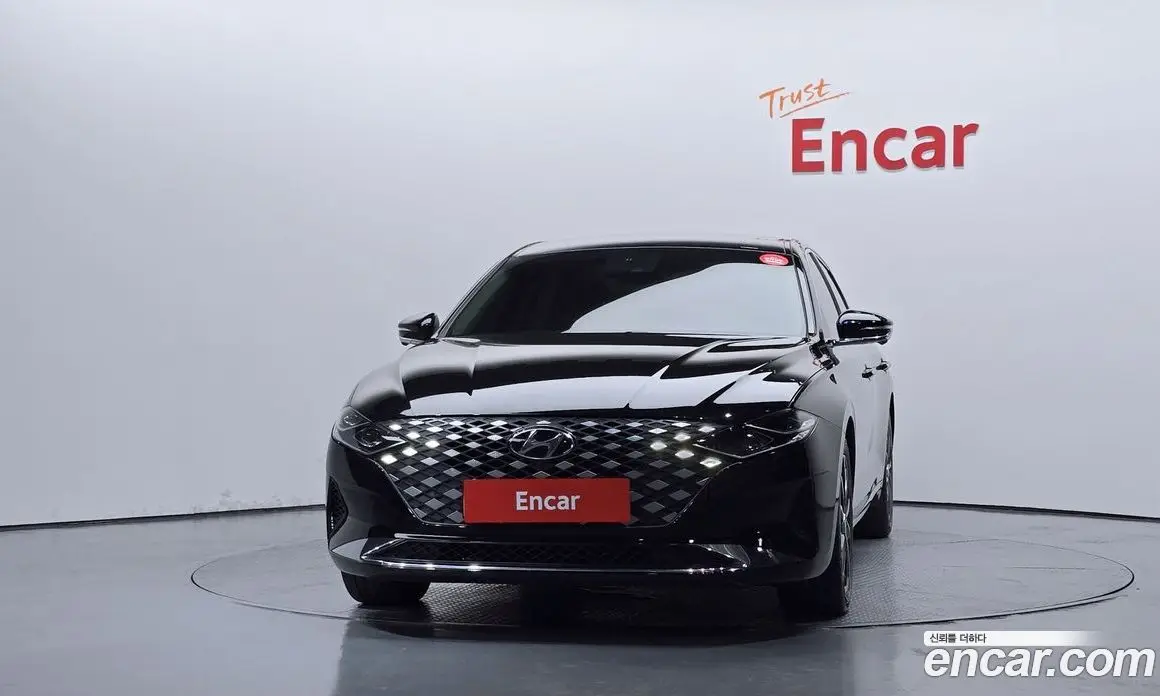 Hyundai Grandeur 2021 2.5 автомат (гидро), фото 3