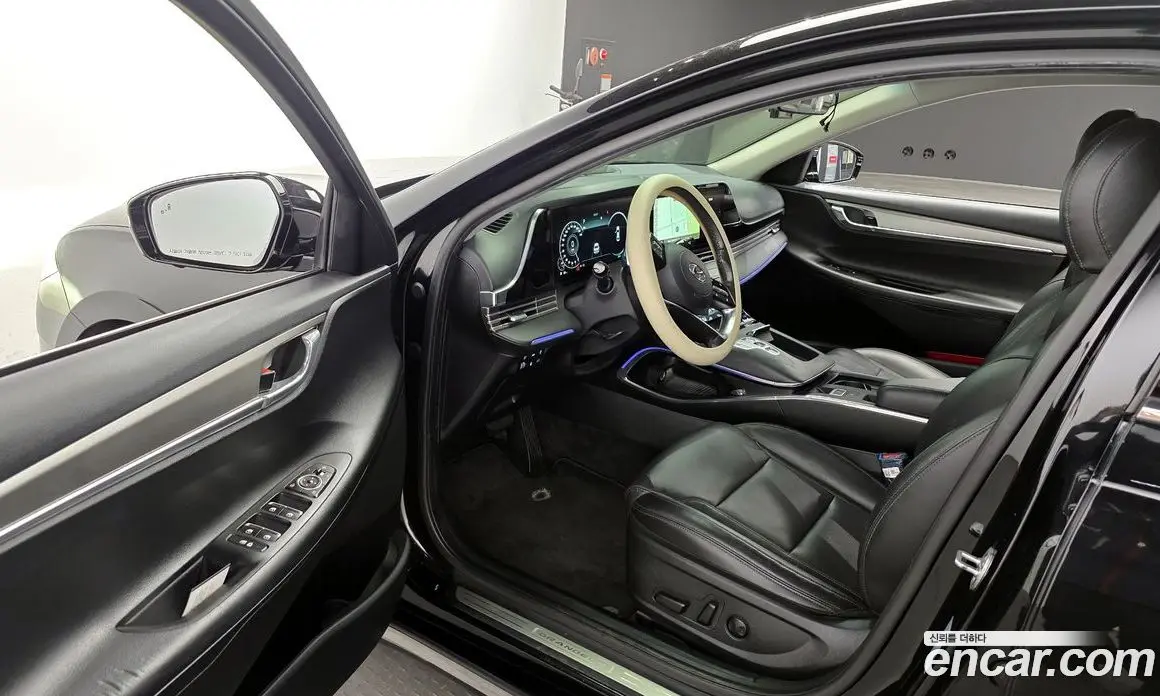 Hyundai Grandeur 2021 2.5 автомат (гидро), фото 10 Hyundai Grandeur 2021 2.5 автомат (гидро), фото 10