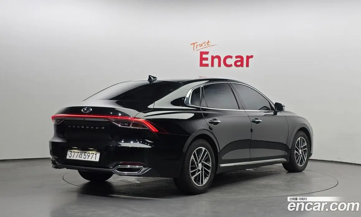 Hyundai Grandeur 2022 2.5 автомат (гидро), фото 2 Hyundai Grandeur 2022 2.5 автомат (гидро), фото 2