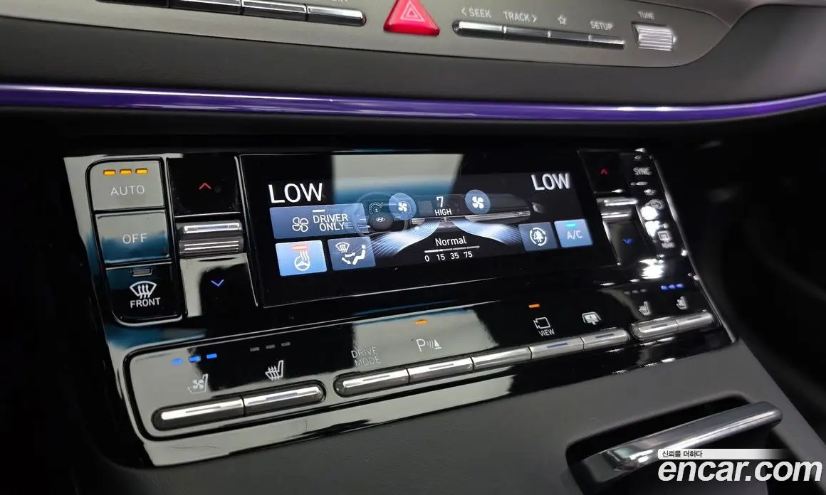 Hyundai Grandeur 2022 2.4 автомат (гидро), фото 16