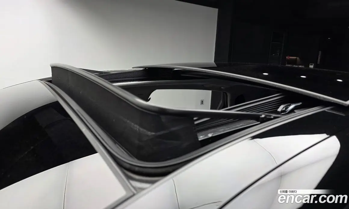 Hyundai Grandeur 2022 2.4 автомат (гидро), фото 17