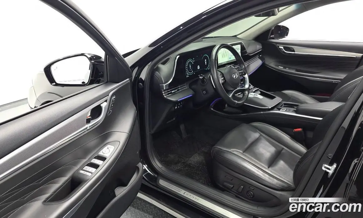 Hyundai Grandeur 2022 2.4 автомат (гидро), фото 10