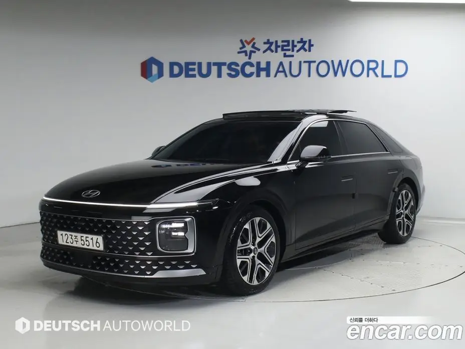 Hyundai Grandeur 2023 2.5 автомат (гидро), фото 1