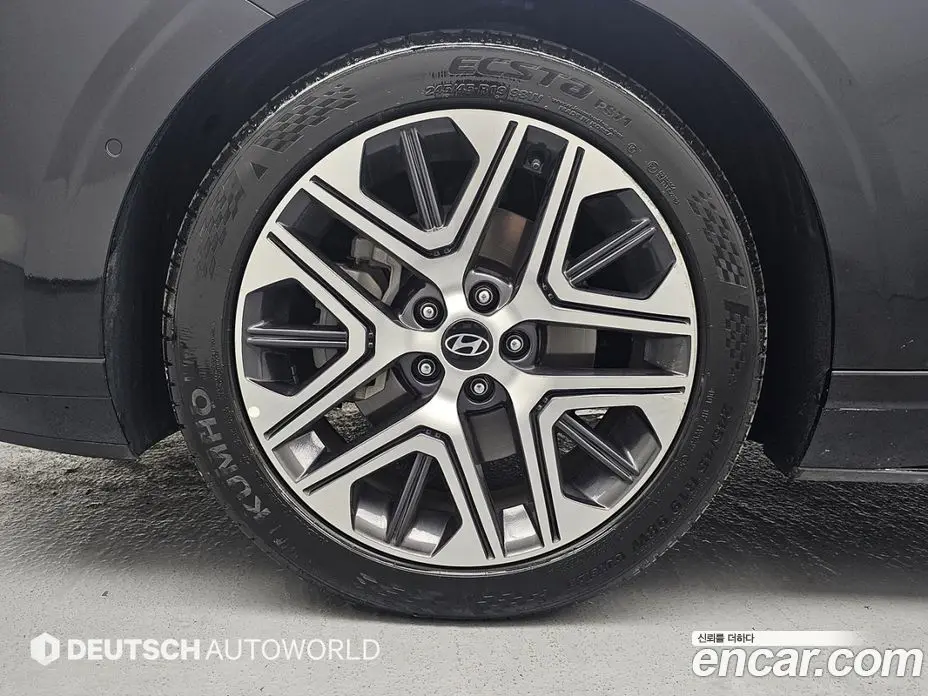 Hyundai Grandeur 2023 2.5 автомат (гидро), фото 5