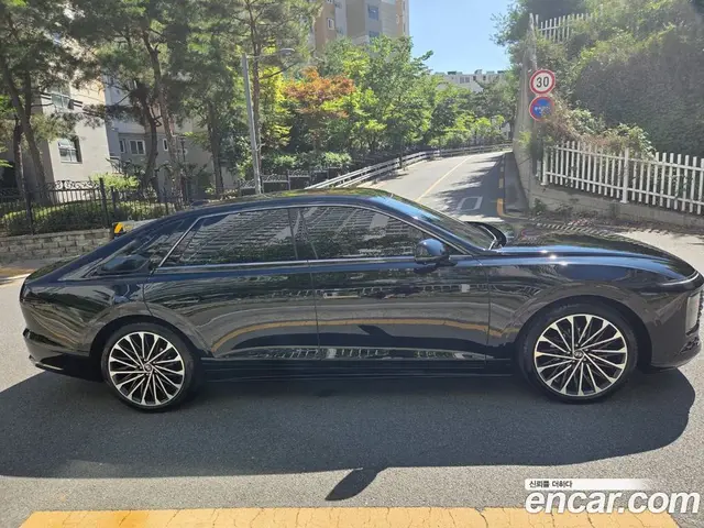 Hyundai Grandeur 2024 2.5 автомат (гидро), миниатюра 3 Hyundai Grandeur 2024 2.5 автомат (гидро), миниатюра 3