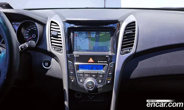 Hyundai i30 2014 1.6 автомат (гидро), миниатюра 12