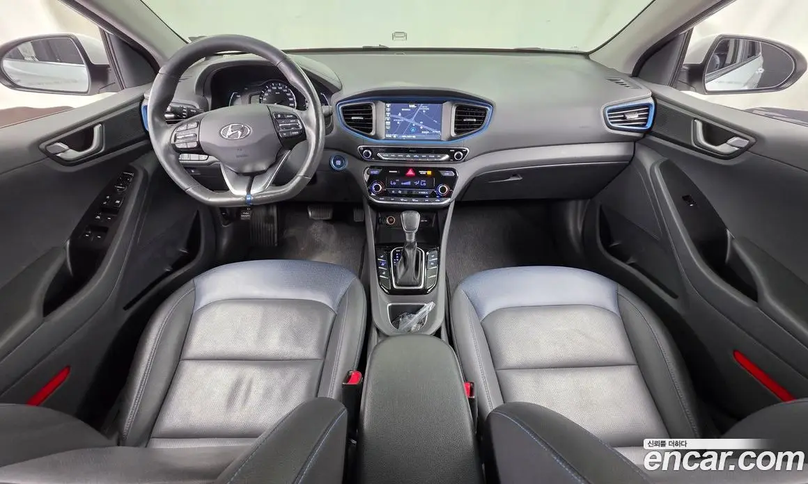 Hyundai Ioniq 2016 1.6 автомат (гидро), фото 10 Hyundai Ioniq 2016 1.6 автомат (гидро), фото 10