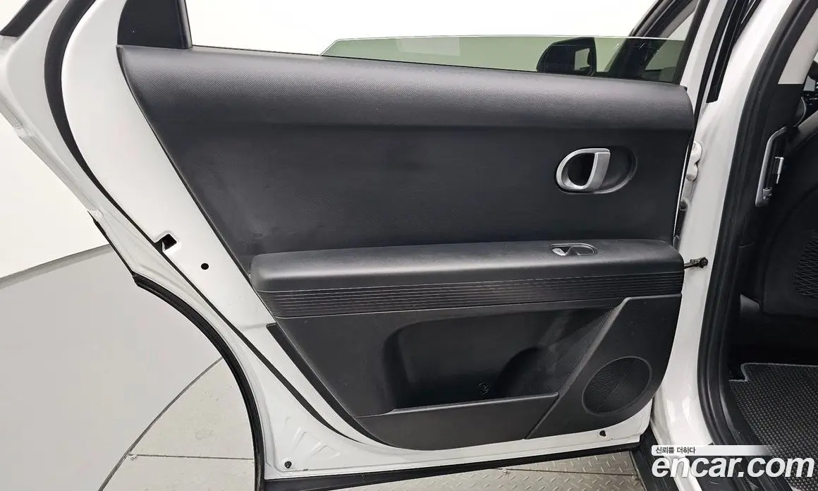 Hyundai Ioniq 5 2022 0.1 автомат (гидро), фото 15 Hyundai Ioniq 5 2022 0.1 автомат (гидро), фото 15