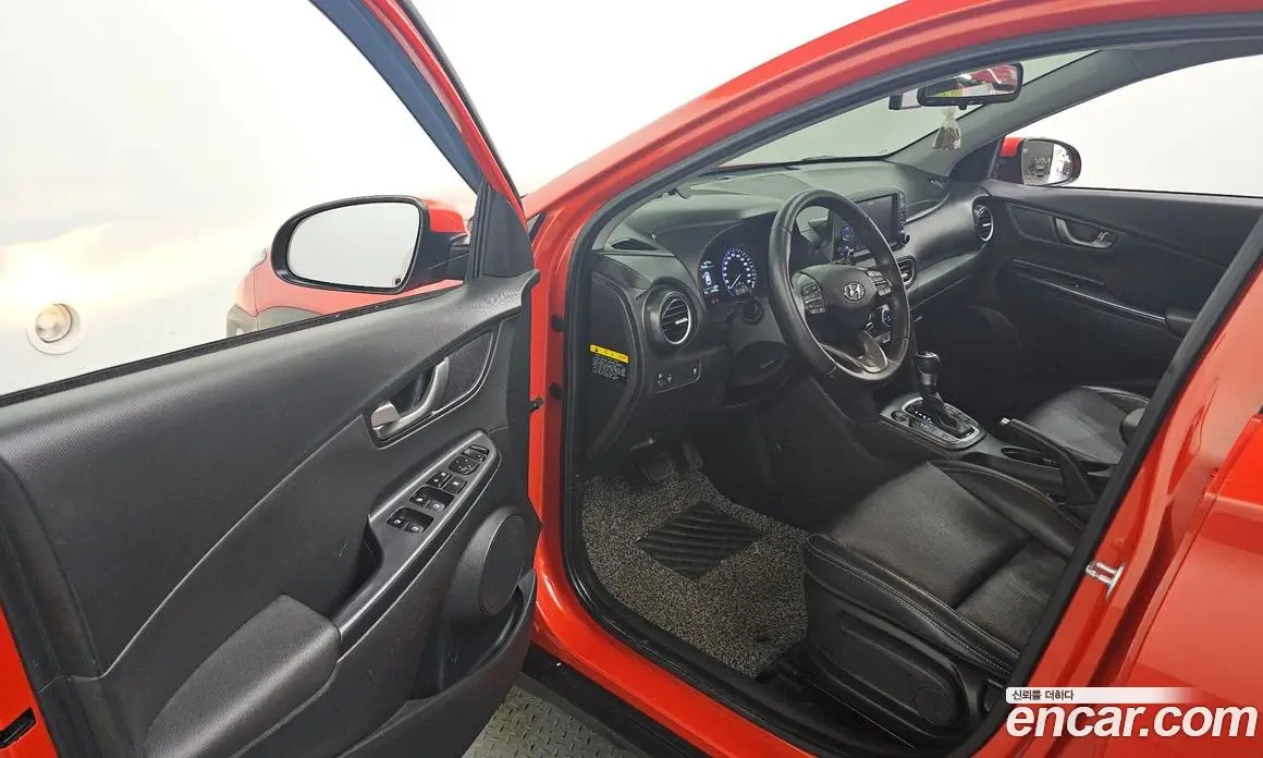 Hyundai Kona 2018 1.6 автомат (гидро), фото 10