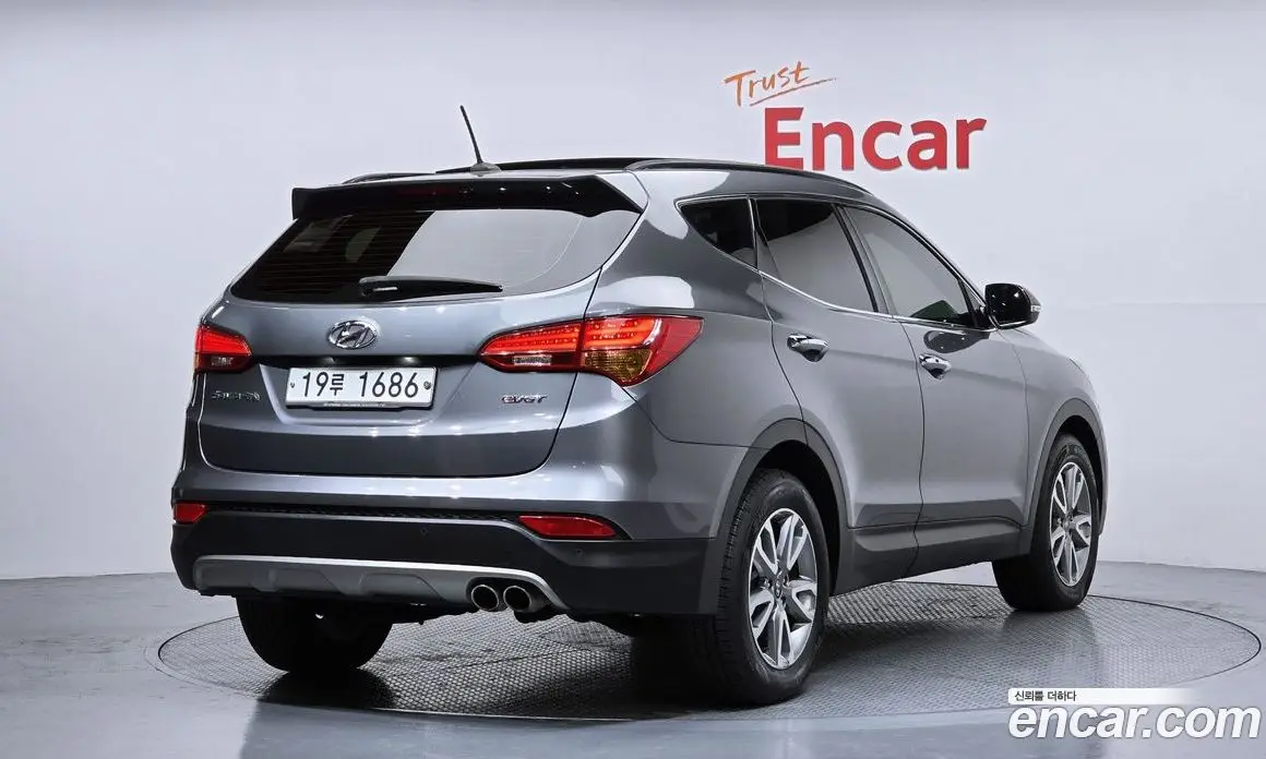 Hyundai Santa Fe 2014 2.0 автомат (гидро), фото 2 Hyundai Santa Fe 2014 2.0 автомат (гидро), фото 2