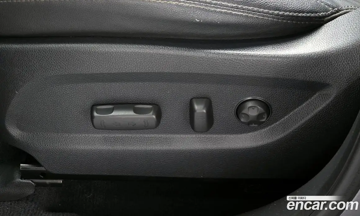 Hyundai Santa Fe 2014 2.0 автомат (гидро), фото 17 Hyundai Santa Fe 2014 2.0 автомат (гидро), фото 17