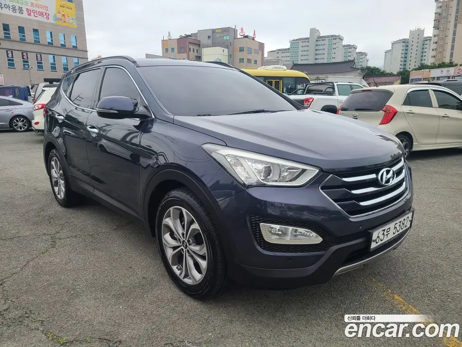 Hyundai Santa Fe 2014 2.0 автомат (гидро), фото 2 Hyundai Santa Fe 2014 2.0 автомат (гидро), фото 2