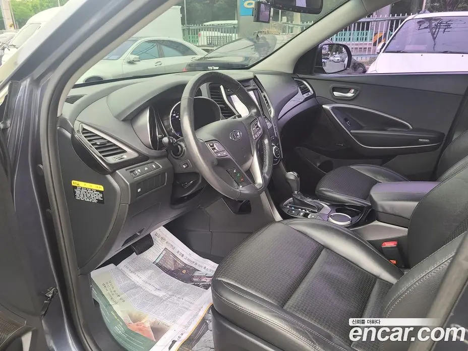 Hyundai Santa Fe 2014 2.0 автомат (гидро), фото 8 Hyundai Santa Fe 2014 2.0 автомат (гидро), фото 8
