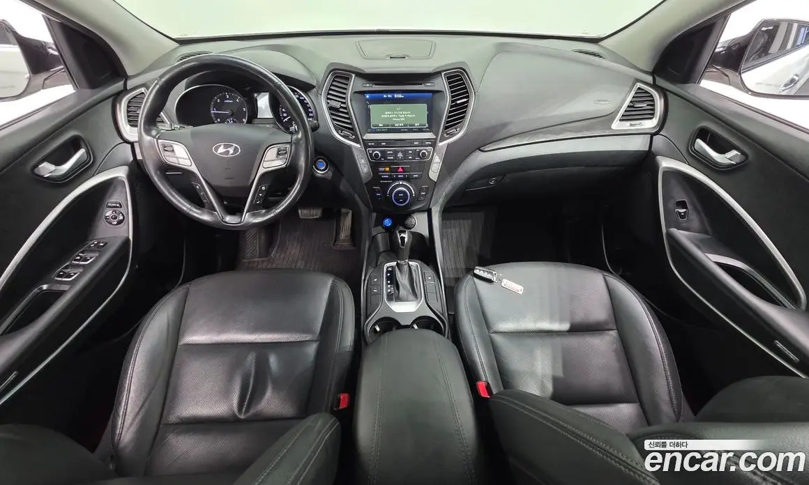 Hyundai Santa Fe 2015 2.0 автомат (гидро), фото 10 Hyundai Santa Fe 2015 2.0 автомат (гидро), фото 10