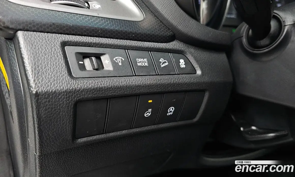 Hyundai Santa Fe 2015 2.0 автомат (гидро), фото 20 Hyundai Santa Fe 2015 2.0 автомат (гидро), фото 20