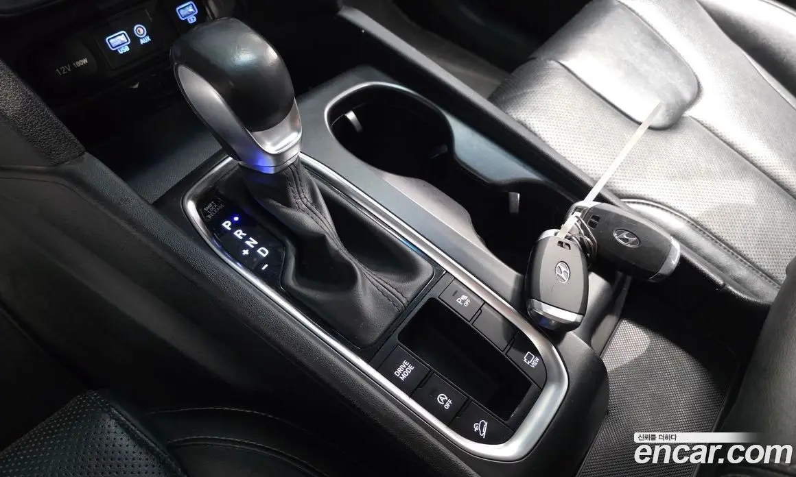 Hyundai Santa Fe 2018 2.0 автомат (гидро), фото 9