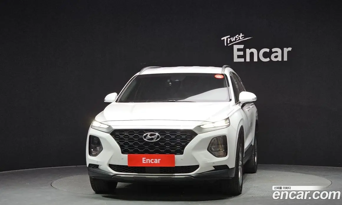 Hyundai Santa Fe 2018 2.0 автомат (гидро), фото 3