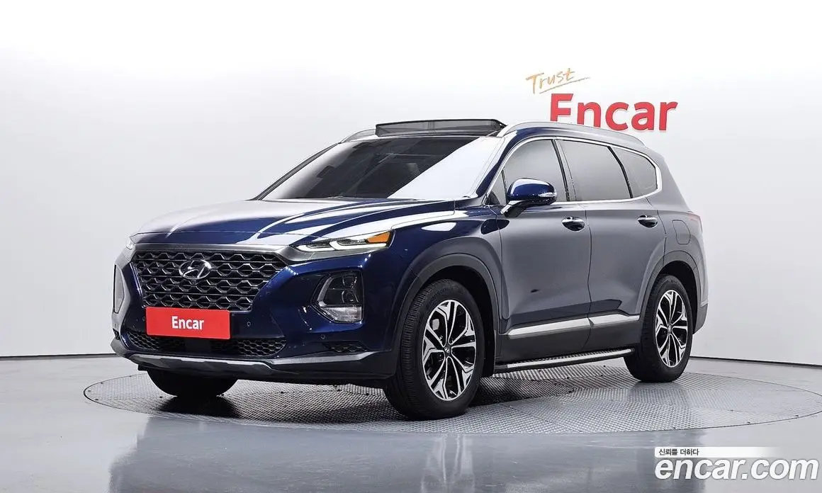 Hyundai Santa Fe 2018 2.2 автомат (гидро), фото 1 Hyundai Santa Fe 2018 2.2 автомат (гидро), фото 1