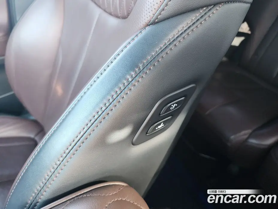 Hyundai Santa Fe 2020 2.0 автомат (гидро), фото 17