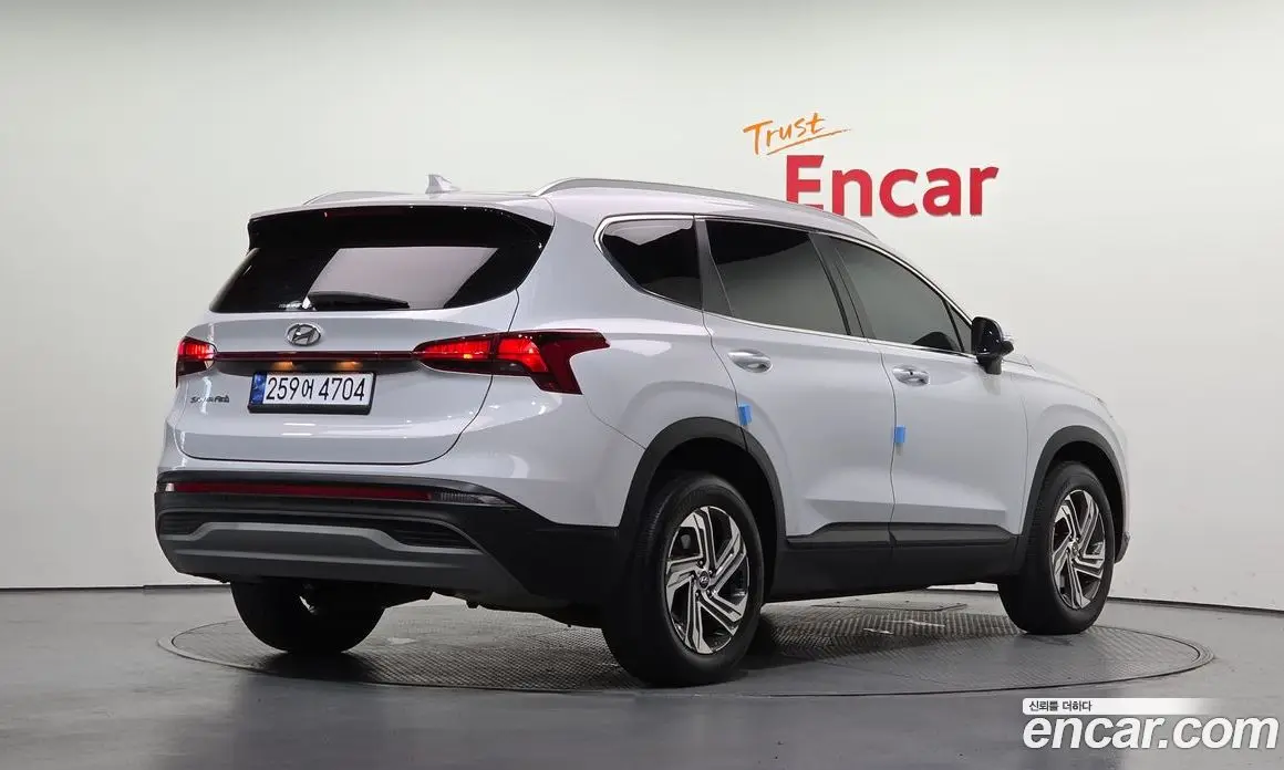 Hyundai Santa Fe 2021 2.2 автомат (гидро), фото 2