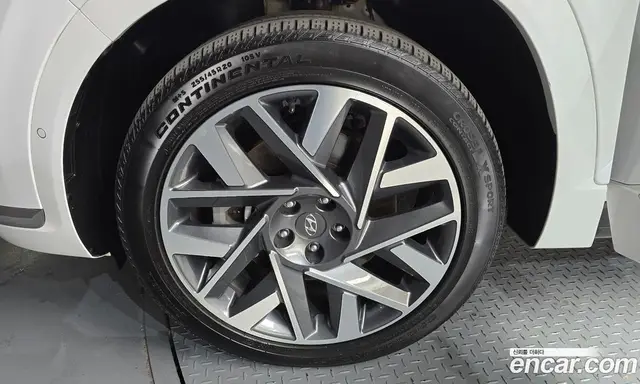 Hyundai Santa Fe 2022 2.5 автомат (гидро), миниатюра 5
