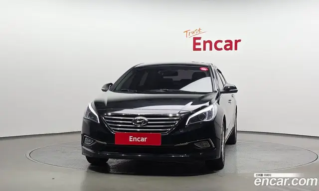 Hyundai Sonata 2015 2.0 автомат (гидро), миниатюра 3 Hyundai Sonata 2015 2.0 автомат (гидро), миниатюра 3