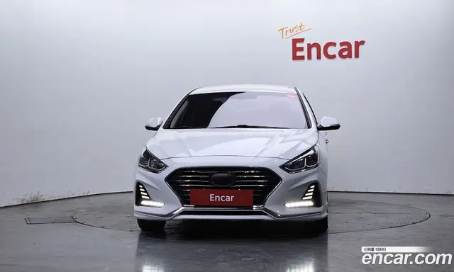 Hyundai Sonata 2017 1.7 автомат (гидро), миниатюра 3 Hyundai Sonata 2017 1.7 автомат (гидро), миниатюра 3