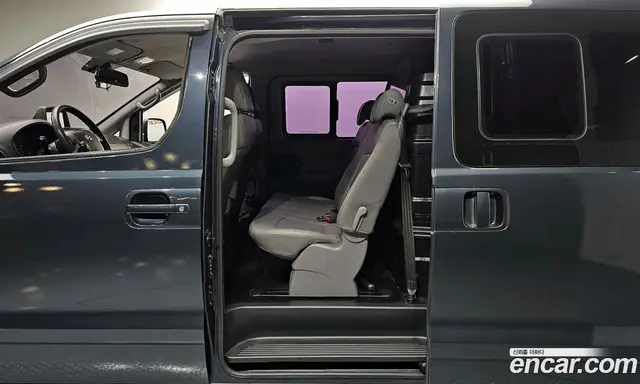 Hyundai Starex 2014 2.5 автомат (гидро), миниатюра 11