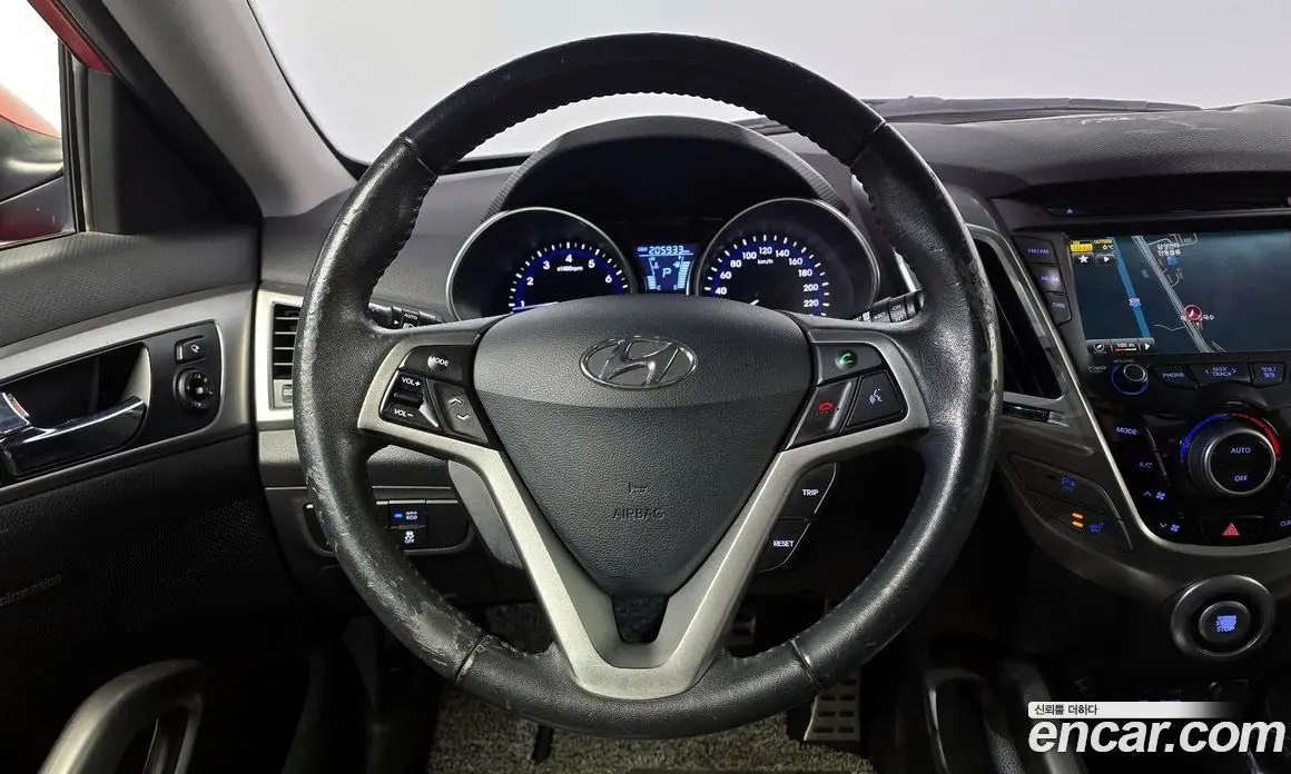 Hyundai Veloster 2011 1.6 автомат (гидро), фото 13