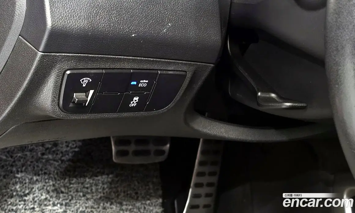 Hyundai Veloster 2011 1.6 автомат (гидро), фото 14