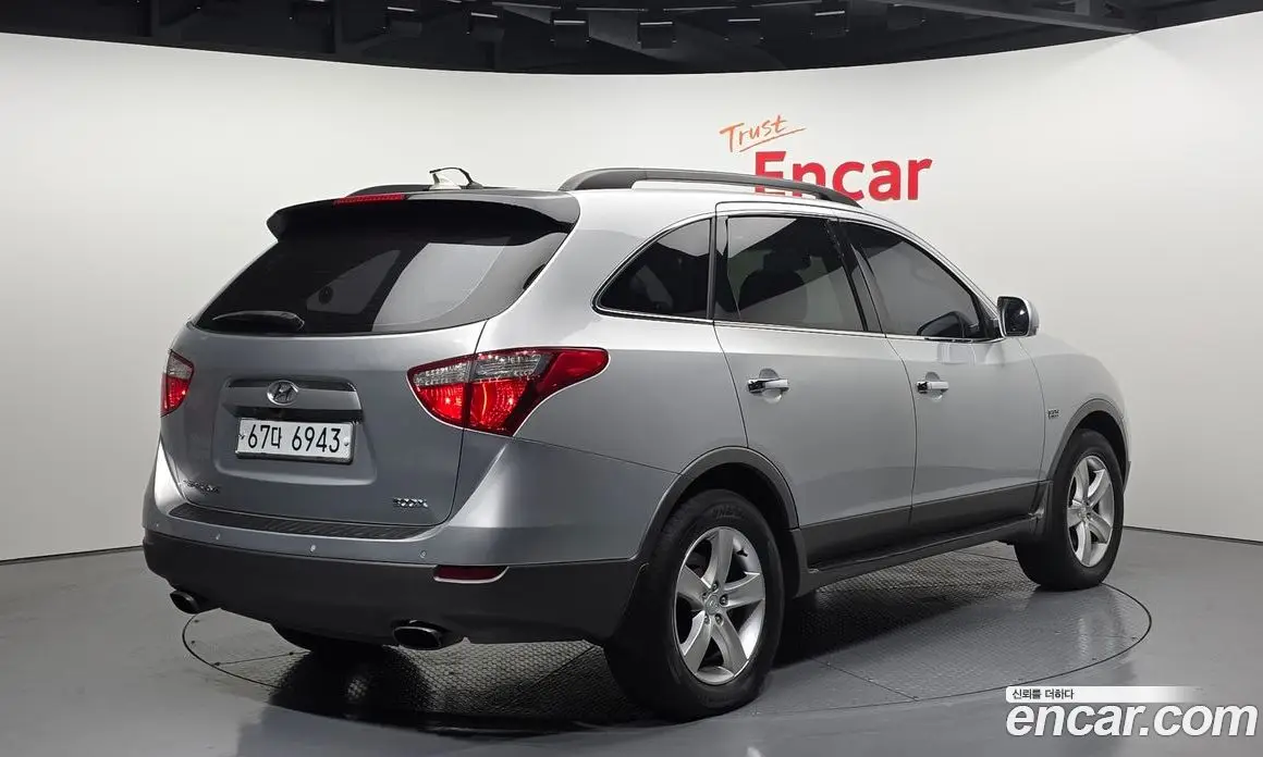 Hyundai Veracruz 2009 3.0 автомат (гидро), фото 2