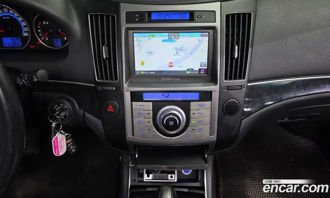 Hyundai Veracruz 2009 3.0 автомат (гидро), фото 15