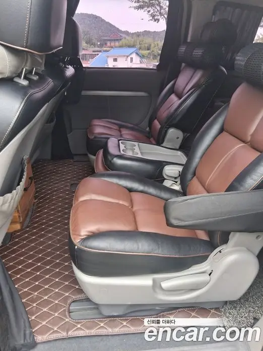 Kia Carnival 2013 2.2 автомат (гидро), миниатюра 6 Kia Carnival 2013 2.2 автомат (гидро), миниатюра 6