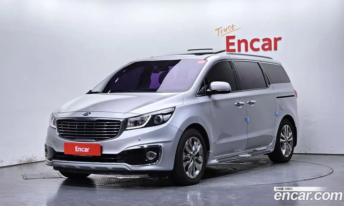 Kia Carnival 2014 2.2 автомат (гидро), фото 1 Kia Carnival 2014 2.2 автомат (гидро), фото 1
