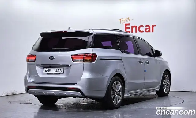 Kia Carnival 2014 2.2 автомат (гидро), миниатюра 2 Kia Carnival 2014 2.2 автомат (гидро), миниатюра 2