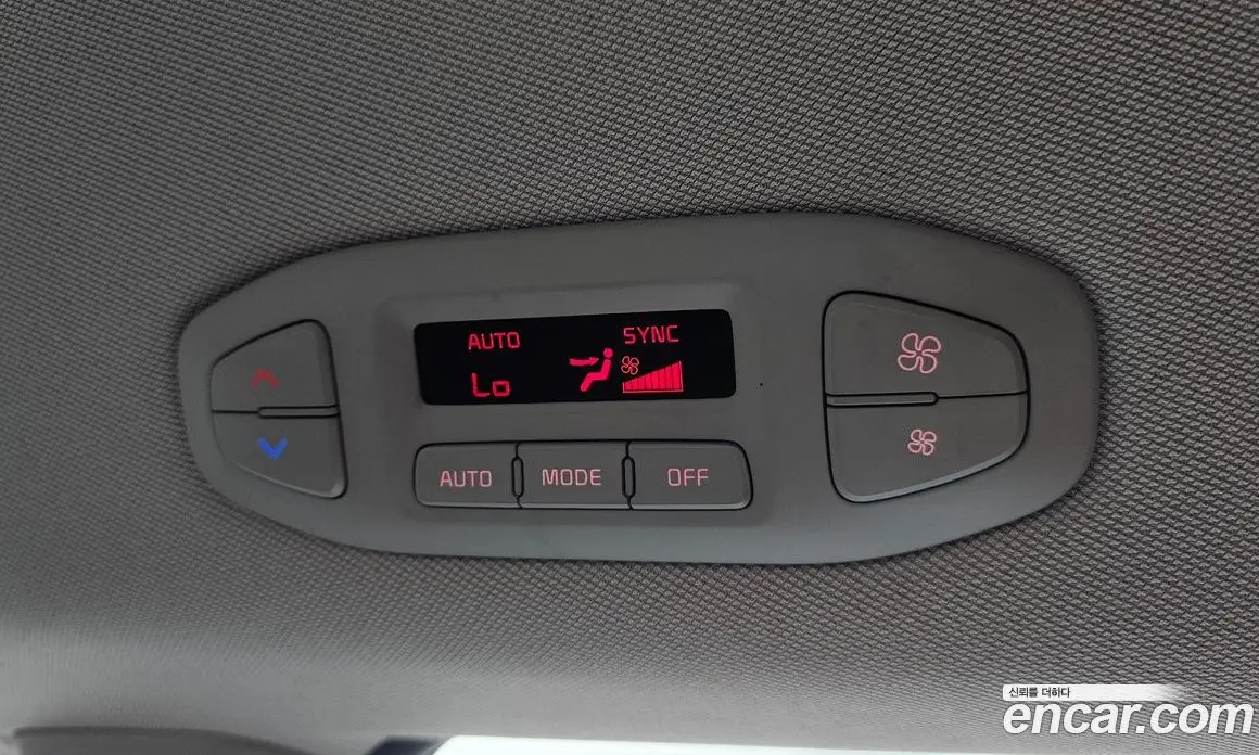 Kia Carnival 2014 2.2 автомат (гидро), фото 20