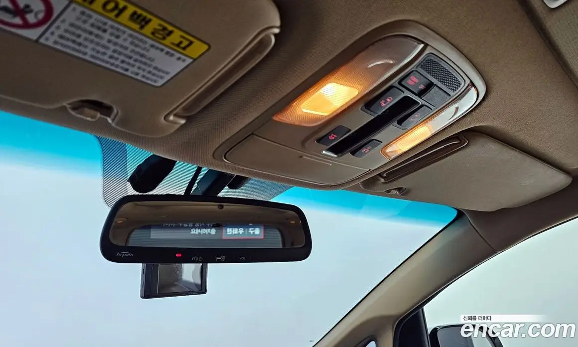 Kia Carnival 2015 2.2 автомат (гидро), фото 17