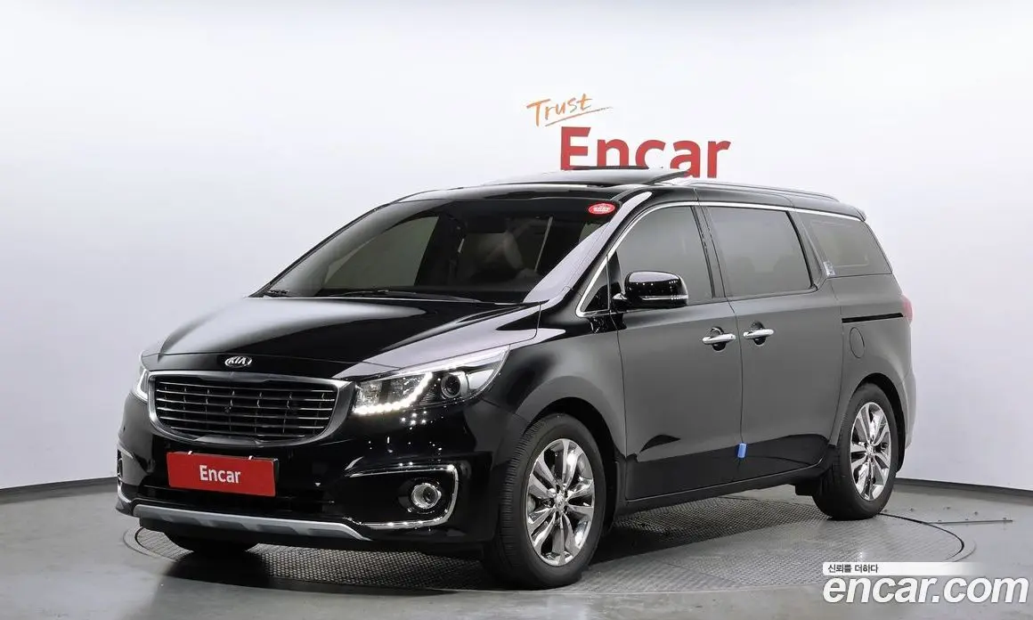 Kia Carnival 2016 2.2 автомат (гидро), фото 1 Kia Carnival 2016 2.2 автомат (гидро), фото 1