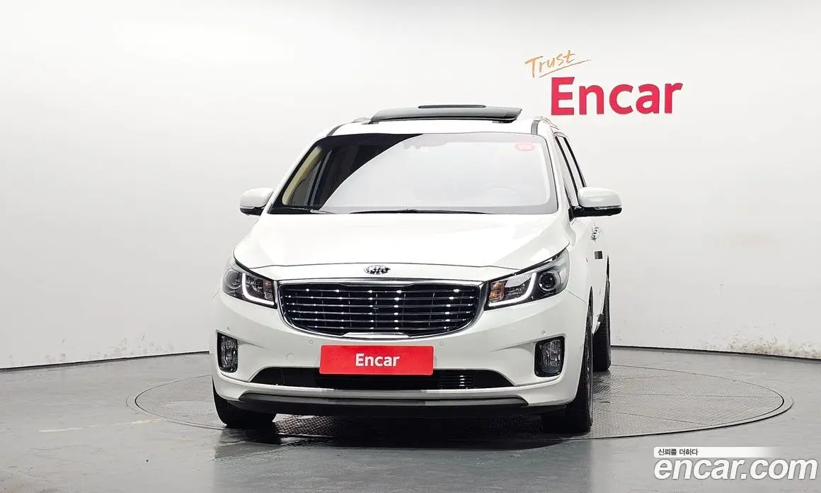 Kia Carnival 2017 2.2 автомат (гидро), фото 3