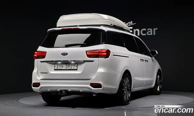 Kia Carnival 2018 2.2 автомат (гидро), миниатюра 2