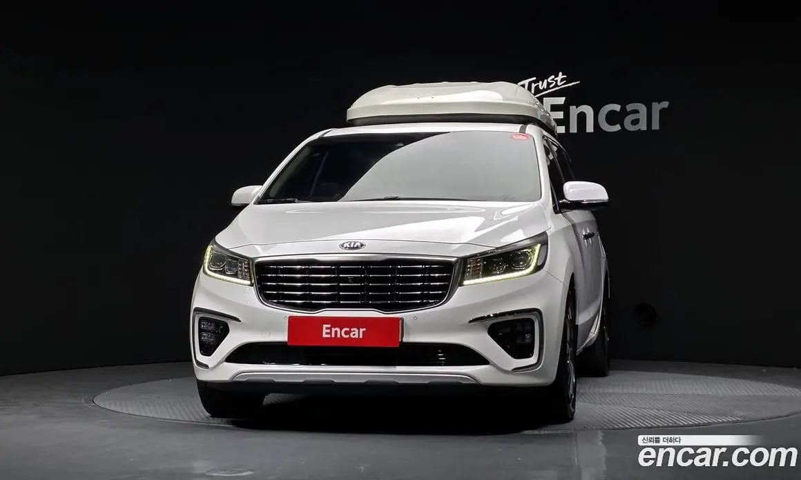 Kia Carnival 2018 2.2 автомат (гидро), фото 3