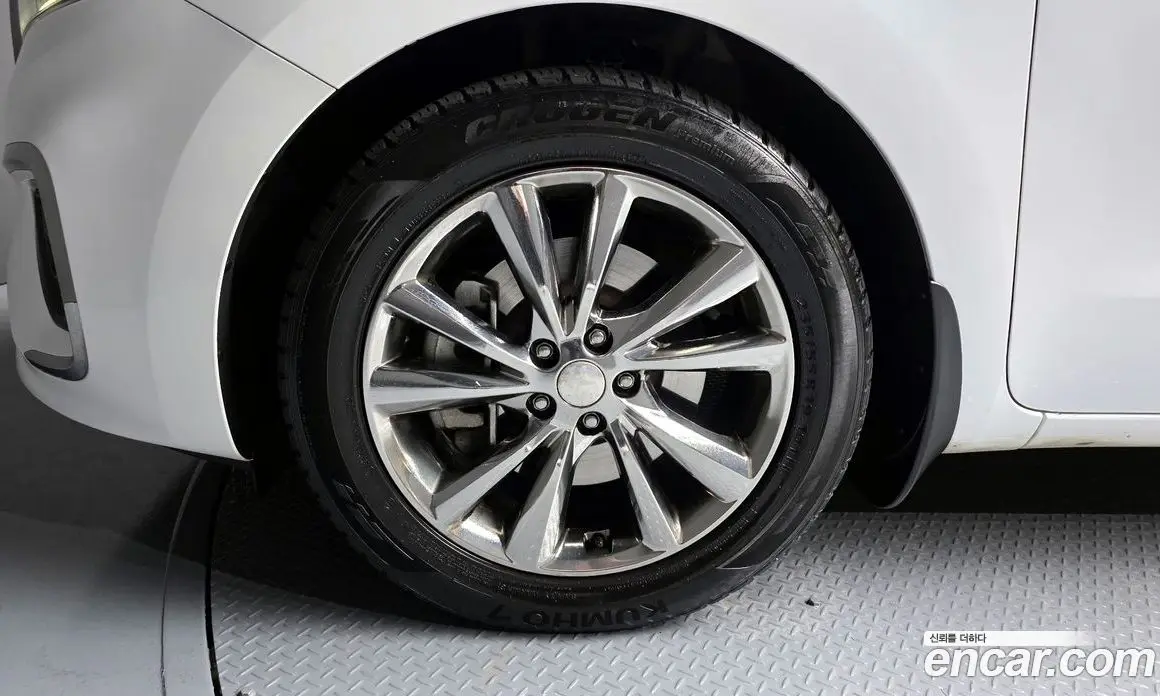 Kia Carnival 2018 2.2 автомат (гидро), фото 5